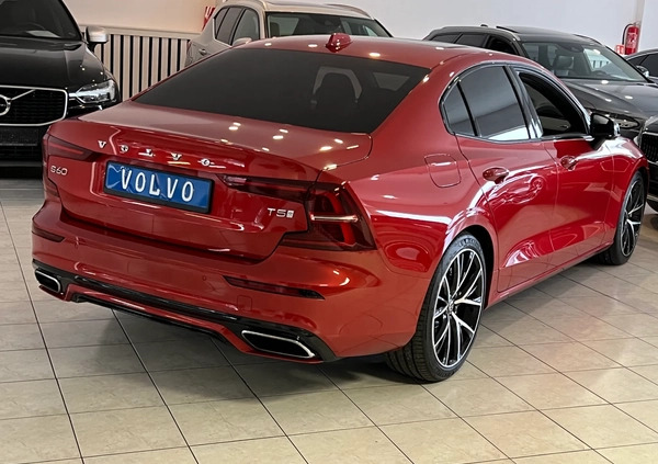 Volvo S60 cena 129900 przebieg: 133000, rok produkcji 2019 z Nasielsk małe 704